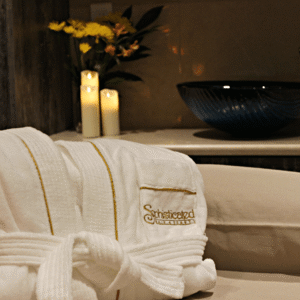 Party Package (for 4 people) Signature Hammam, Express Facial, Hairstyle & Cake!